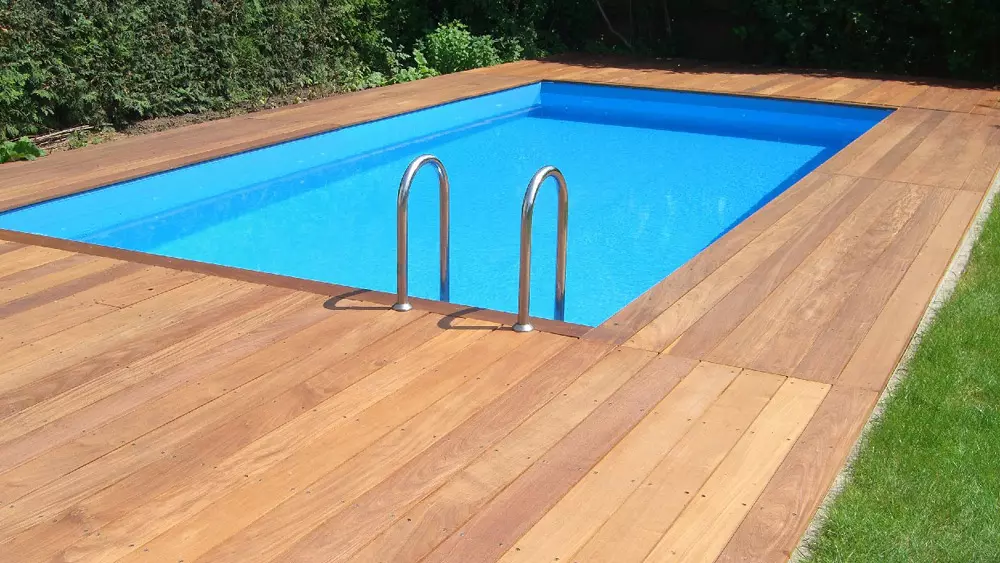 Terrassendiele Ipe, 21x145mm, Länge 3,66m, Prime, glatt/glatt Terrassendiele Ipe, 21x145mm, Länge 3,66m, Prime, glatt/glatt