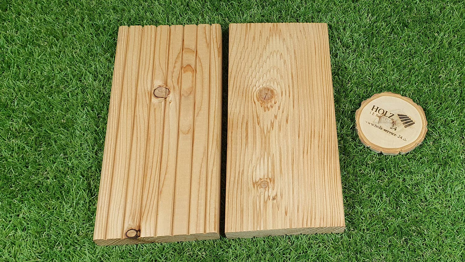 NORDIKA Terrassendiele europ. Lärche 27x143mm, Länge 3,00m, grob/fein, A/B NORDIKA Terrassendiele europ. Lärche 27x143mm, Länge 3,00m, grob/fein, A/B
