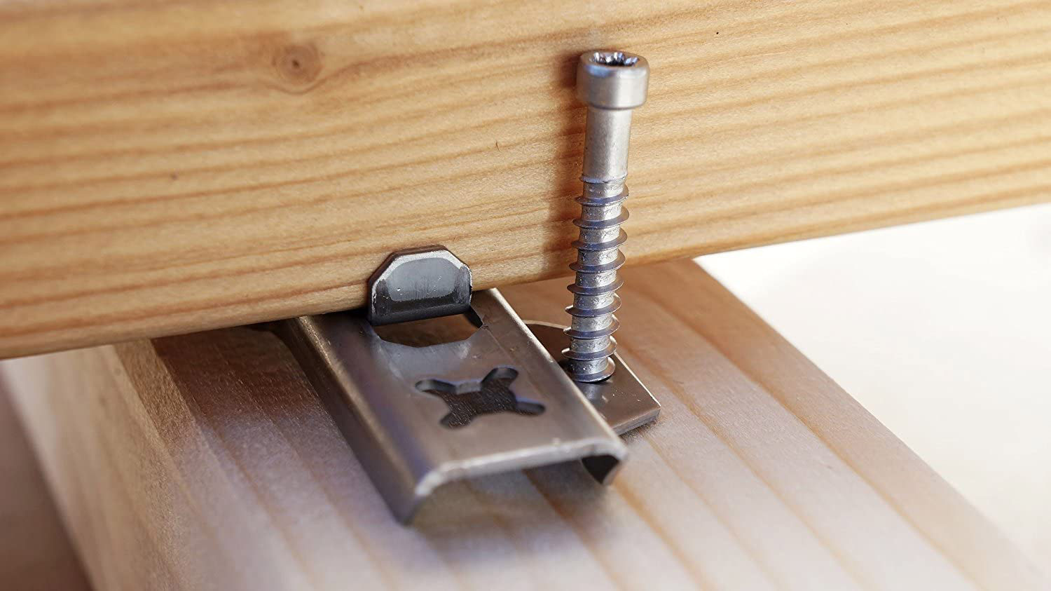 DILA 2 Terrassenverbinder, 17 mm, Edelstahl rostfrei A2, 200 Stück, für Dielen H 19-23mm DILA 2 Terrassenverbinder, 17 mm, Edelstahl rostfrei A2, 200 Stück, für Dielen H 19-23mm