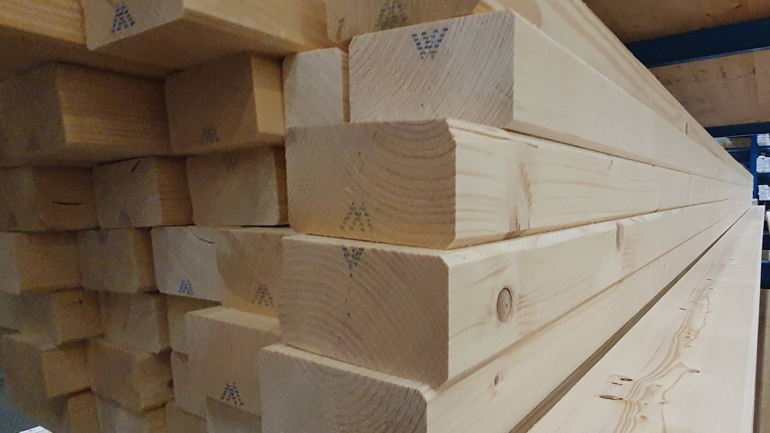 Konstruktionsvollholz Fichte KVH-NSi, 60x120mm, Länge 13,00m, gehobelt, gefast