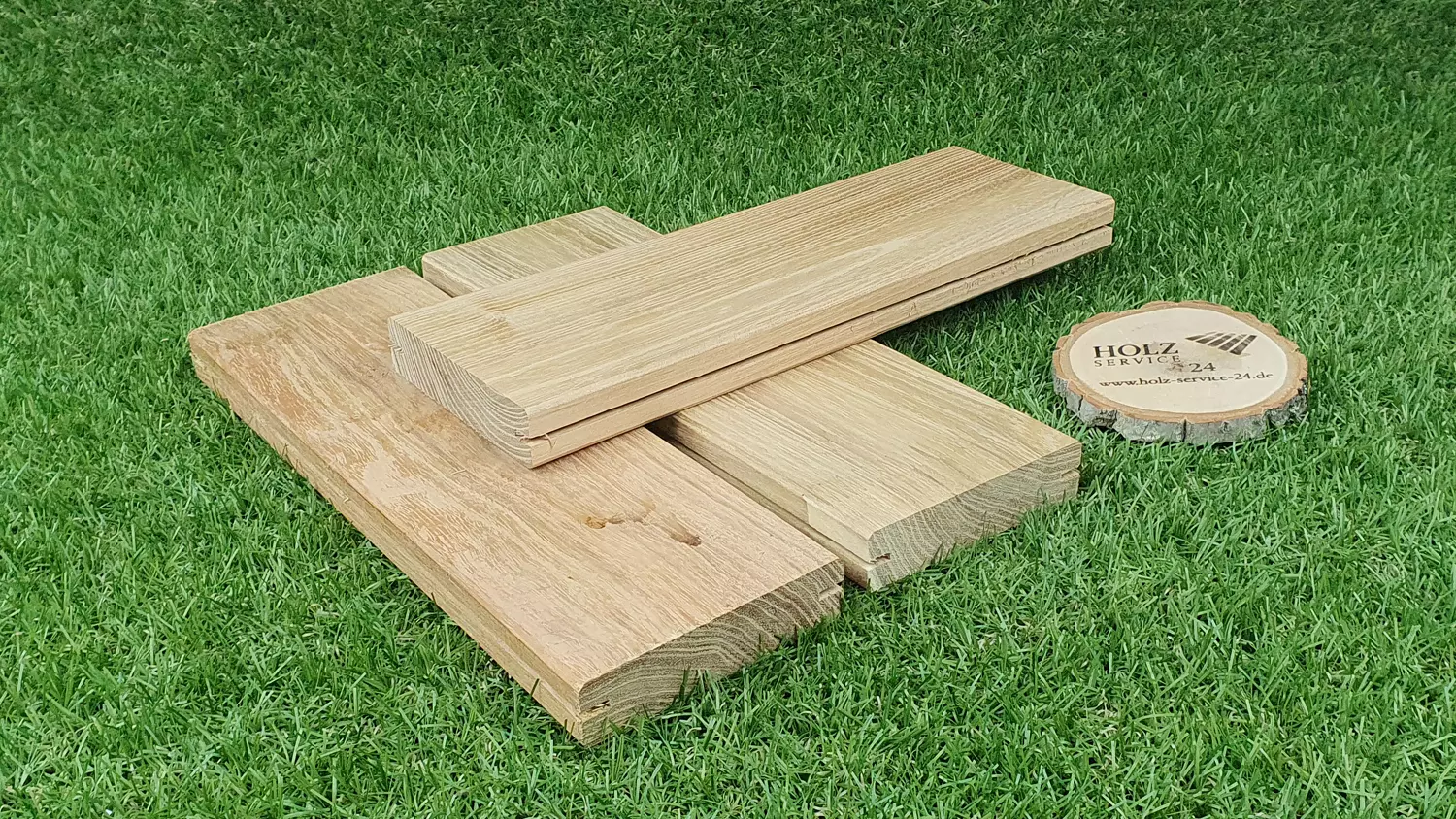 Terrassendiele Robinie, 23x100mm, Länge 3,00m, glatt, verleimt/gezinkt/gefast, längsseitig Clipnut