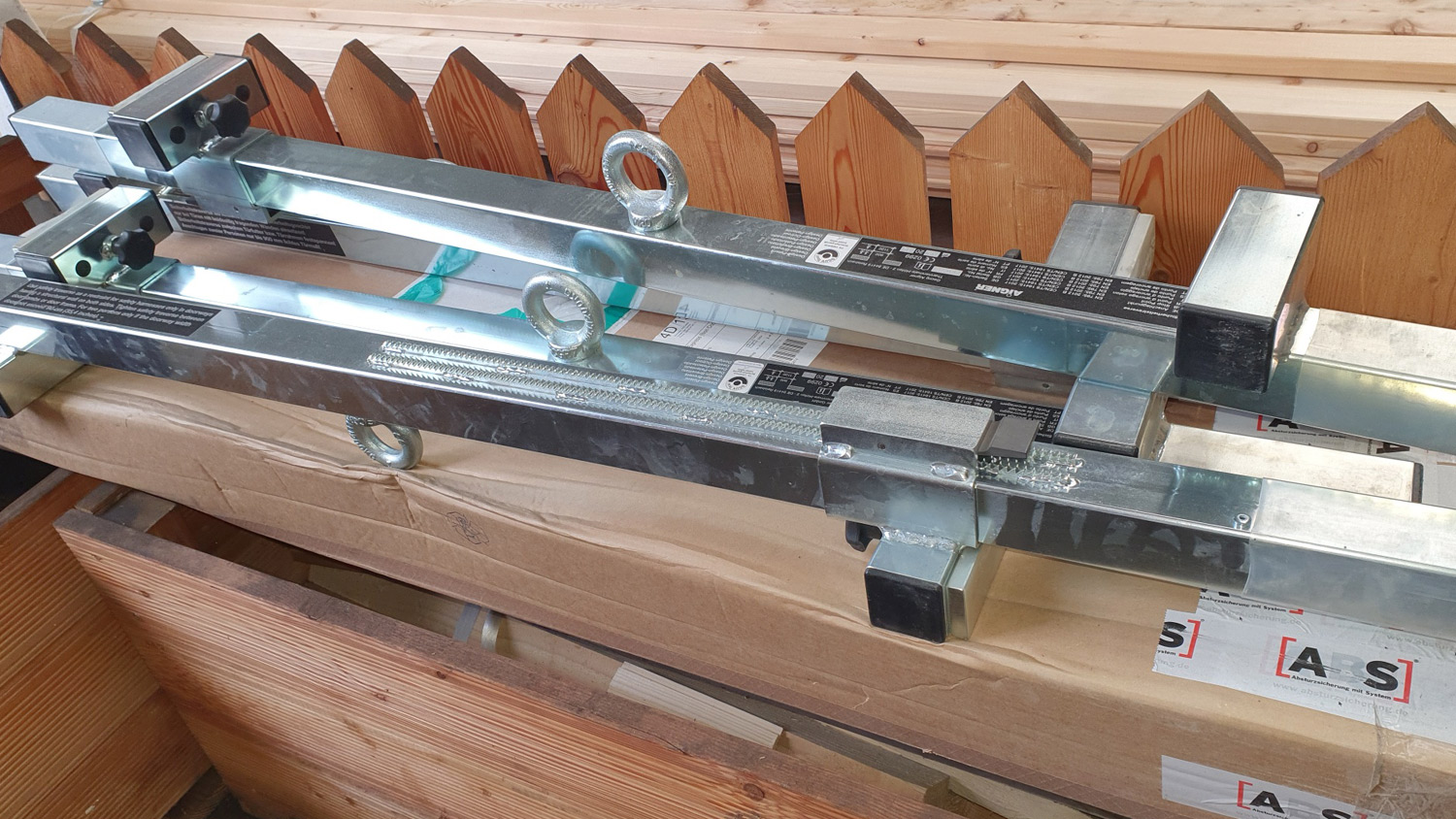 SALE - Aigner Sicherheitstraverse für Personenschutz am Bau, max. Öffnungsweite 1100 mm, DGUV