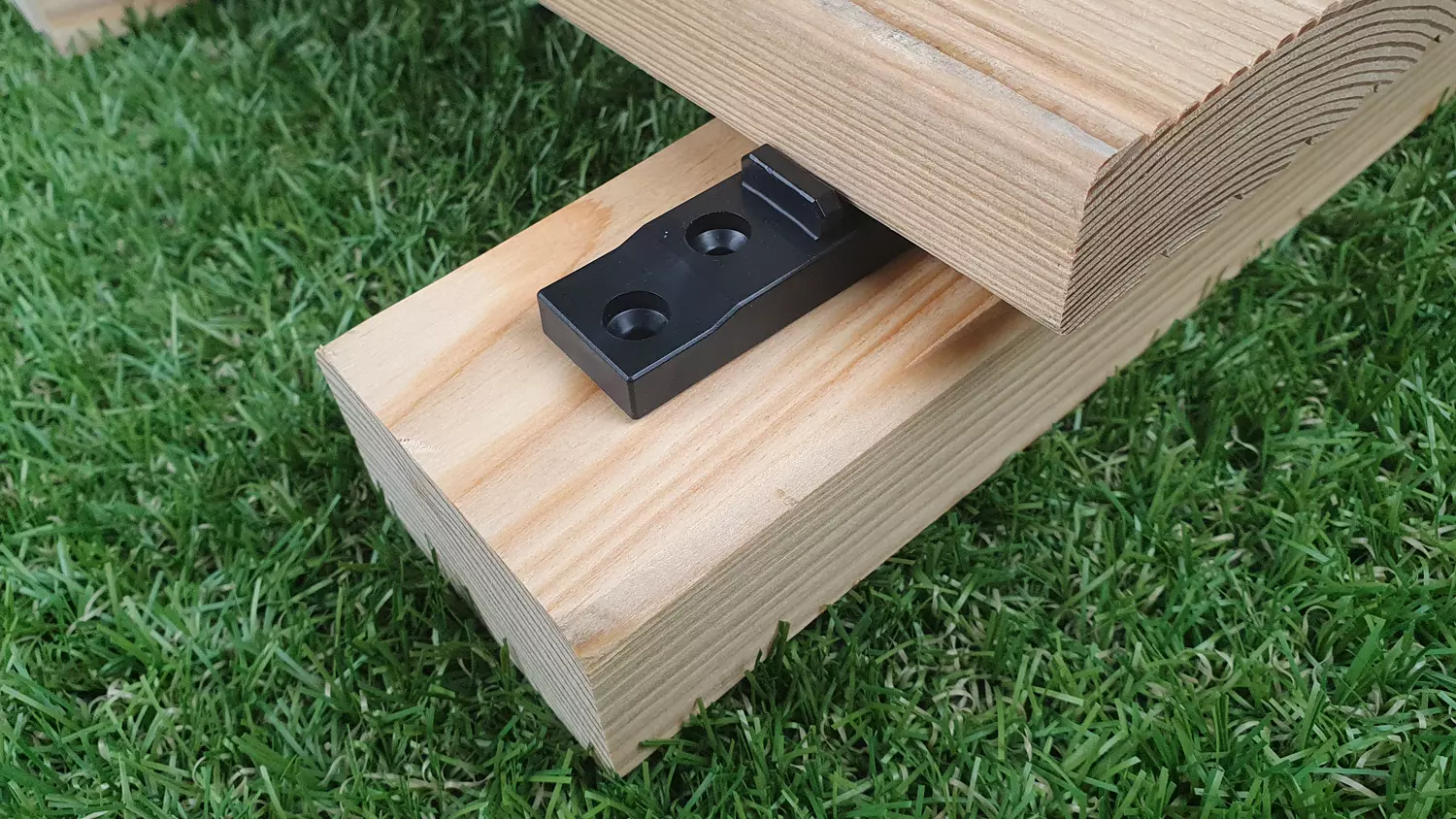 HS24 Terrassendielen Abstandhalter 4mm, 100 Stck, rechteckig, für unsichtbare Montage