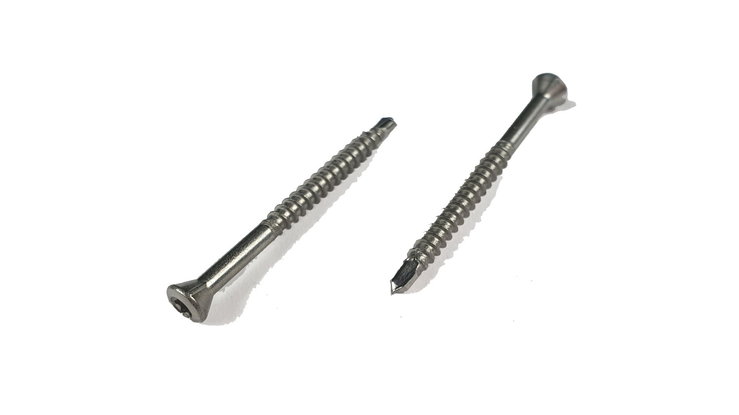 A2 Dielenschrauben 3,2x40/24mm TX10, mit Innensechsrund und Bohrspitze, 200 Stck./Pack. A2 Dielenschrauben 3,2x40/24mm TX10, mit Innensechsrund und Bohrspitze, 200 Stck./Pack.